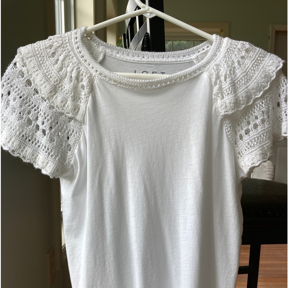 Loft top with embroidered sleeves and collar